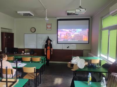 zabawa-przebierz-sie